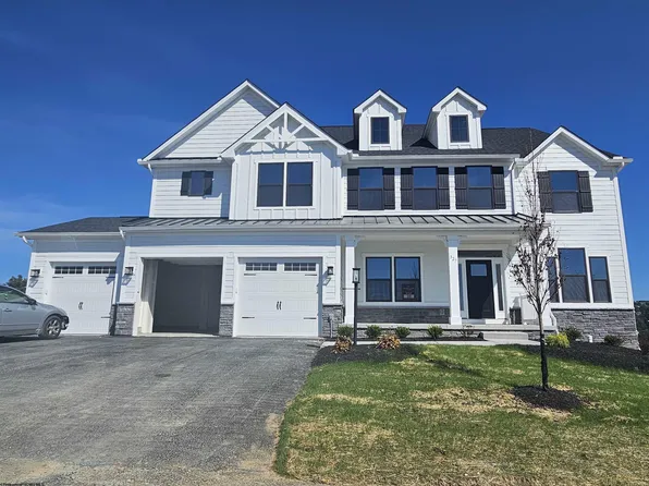 327 Caymus Ct, Morgantown, WV 26508