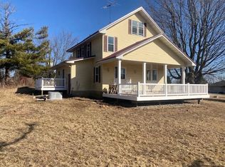 3030 Mounds View Rd, Blue Mounds, WI 53517