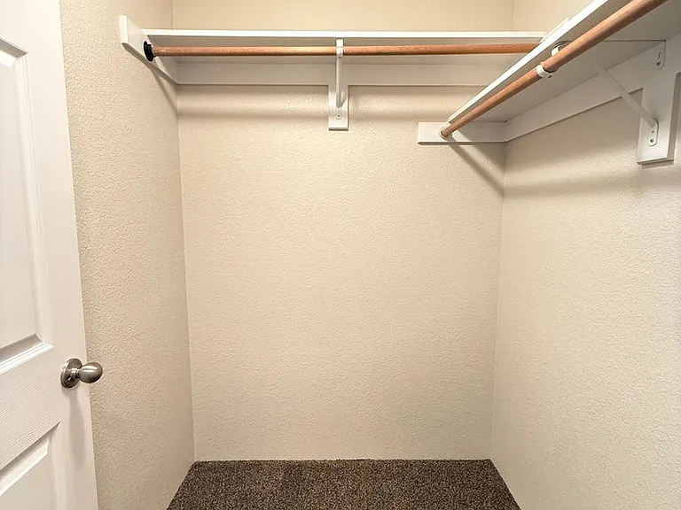 8276 Kestrel Way — Photo 16