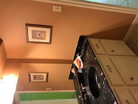 4th image of 10707 Cypresswood Dr