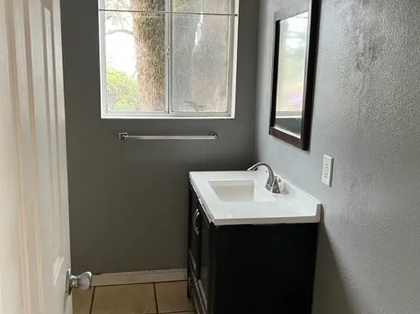 15150 Mid Mountain Rd, Potter Valley, CA 95469
