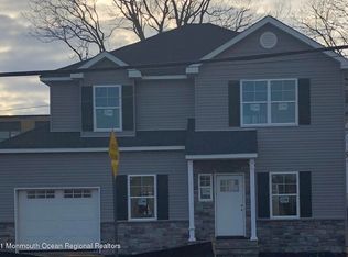 146 Wesley Ave, Atlantic Highlands, NJ 07716