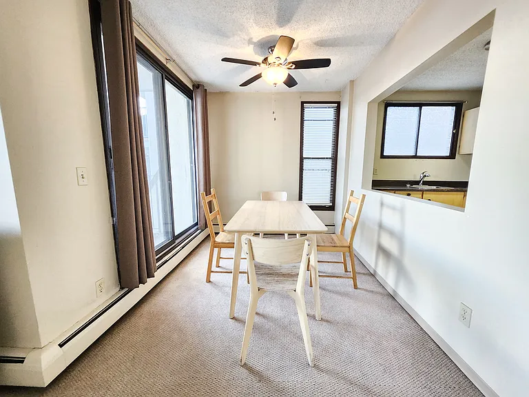 423 3rd Ave NE #2 — Photo 6