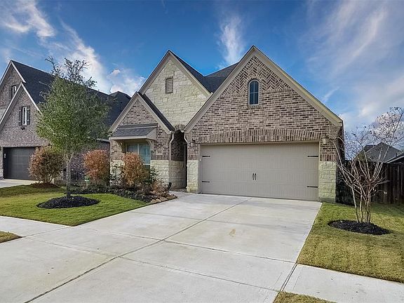 2nd image of 6926 Myrtle Dr