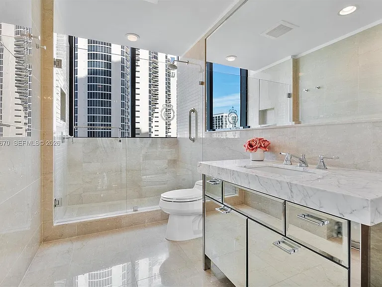 17475 Collins Ave #504 — Photo 44