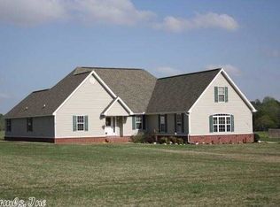 107 Carolyn Ln, Searcy, AR 72143