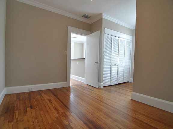 4th image of 1819 W Hills Ave APT 1B