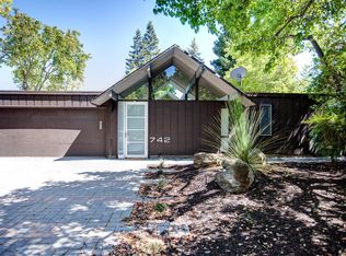742 Loma Verde Ave, Palo Alto, CA 94303