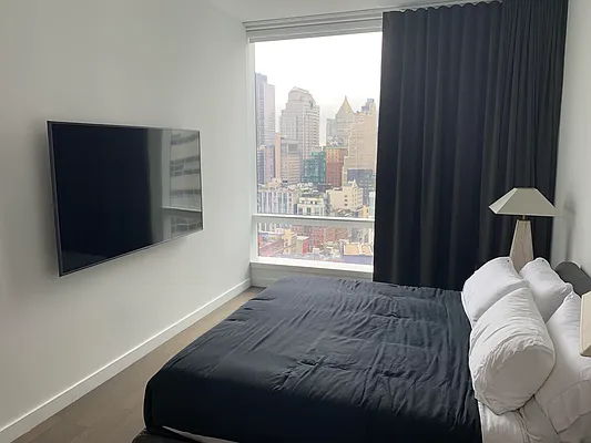 Rented by Corcoran | media 37