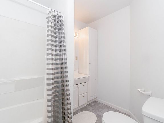2nd image of 515 Franklin St #16351488