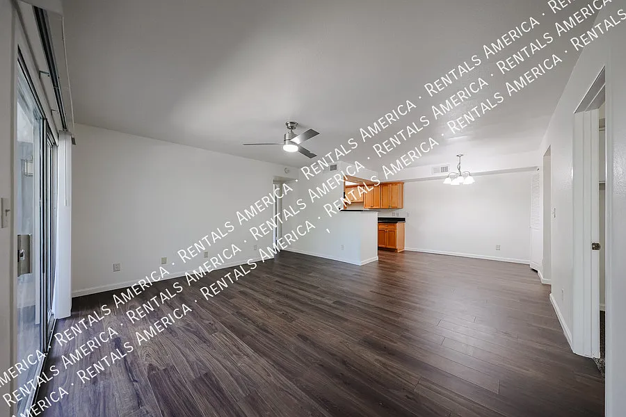 4608 W Maryland Ave #208