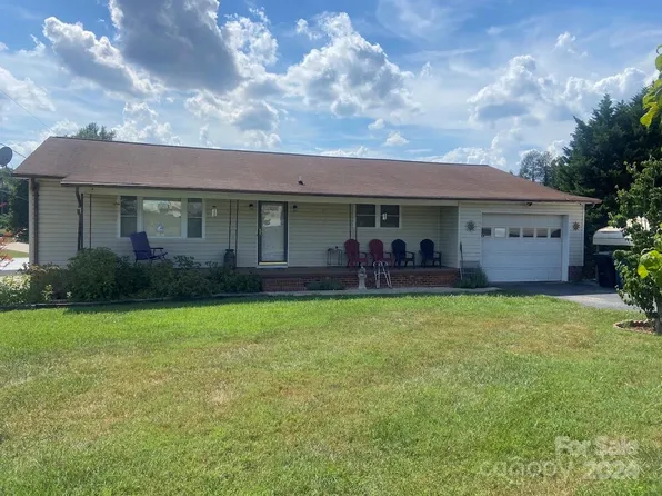 8617 Sparrow Trl, Connelly Springs, NC 28612