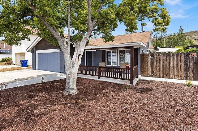 9709 Hinsdale St Santee CA 92071 Zillow