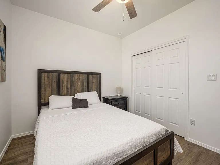 3653 Central Ave — Photo 25