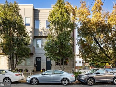 1929 Fitzwater St, Philadelphia, PA, 19146