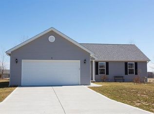 8 Briar Ct, Moscow Mills, MO 63362