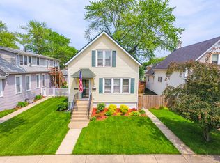 12623 Elm St, Blue Island, IL