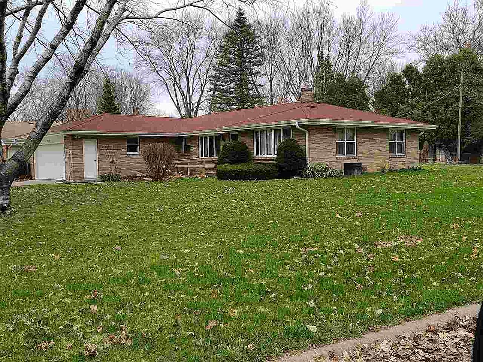 1st image of 1850 Oslo Dr