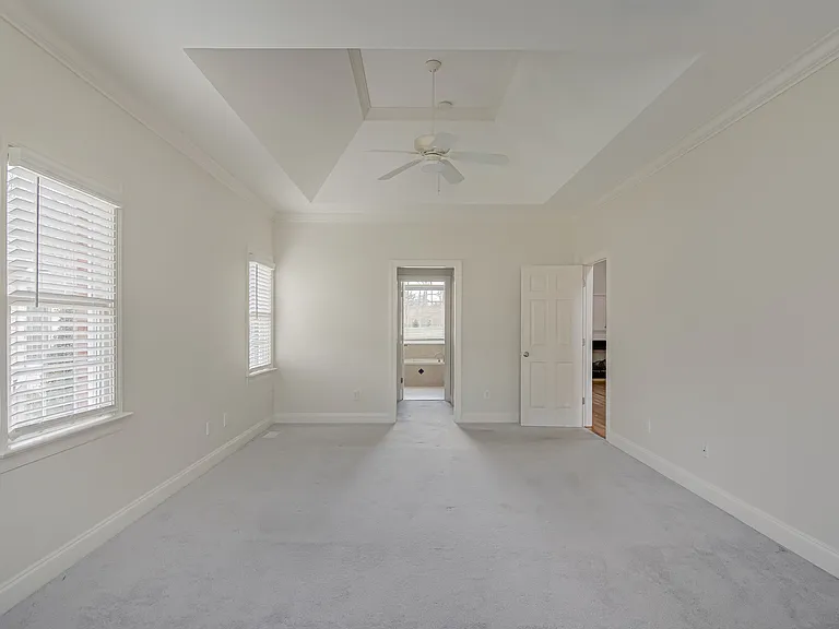 5708 Mabe Dr — Photo 18