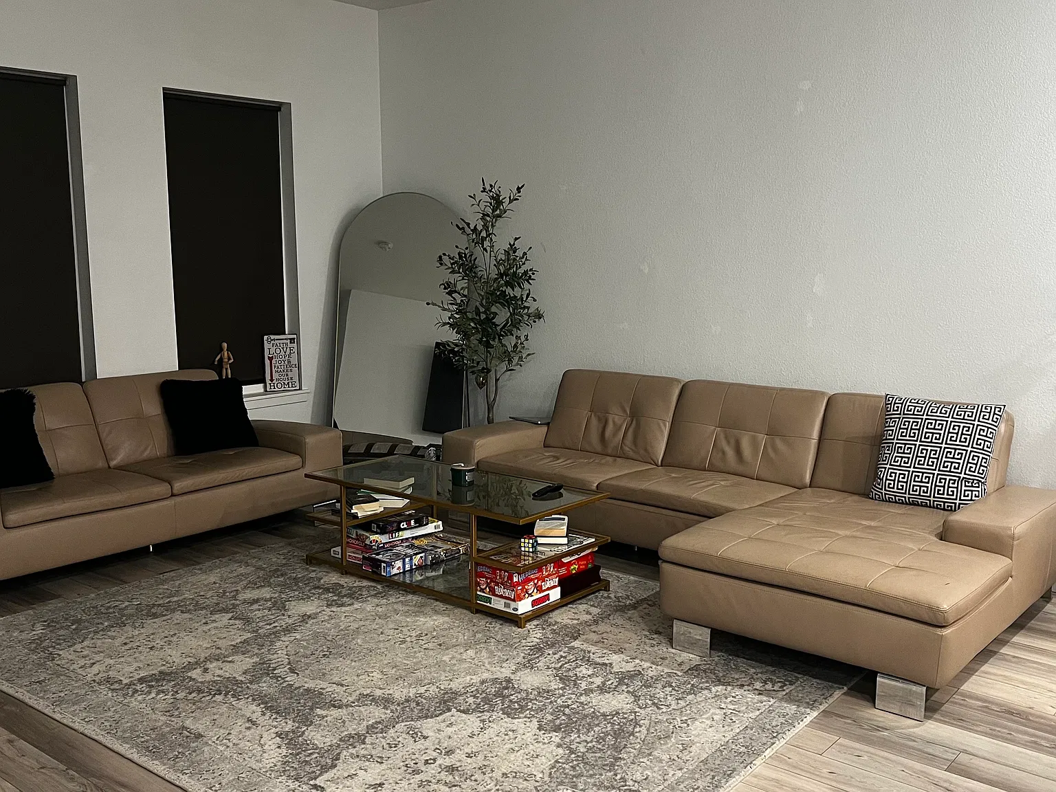 2 bed, 1815 sqft, $2,900 — Photo 2
