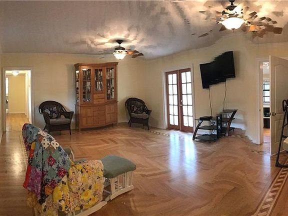 5th image of 12319 N Oakleaf Ave