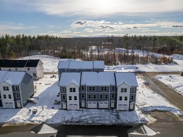 8B The Crossings at Village Center Center, Barrington, NH 03825