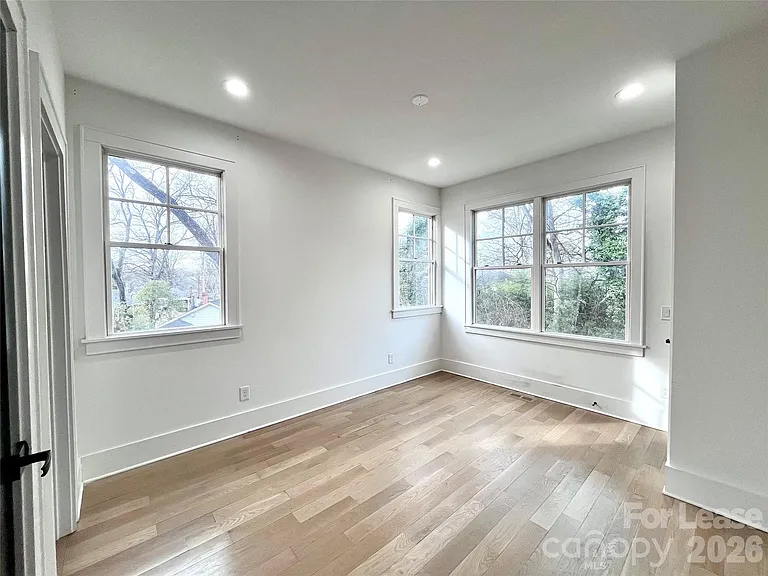 614 West Blvd — Photo 20