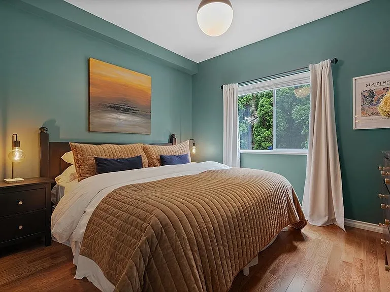 116 Parkside Dr — Photo 12