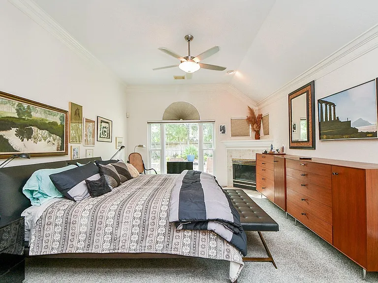 1211 Magnolia Woods Ct — Photo 23