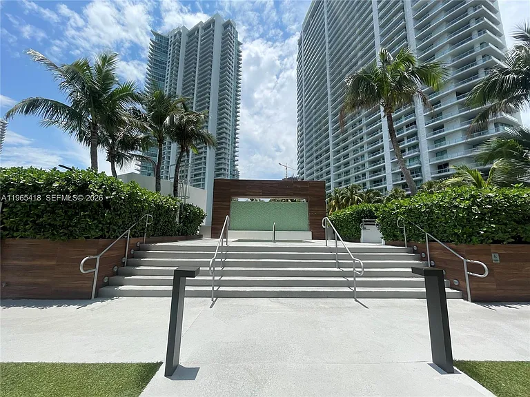 350 S Miami Ave #3203 — Photo 26