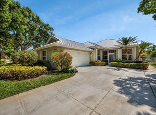 2185 SW Mayflower Dr, Palm City, FL 34990
