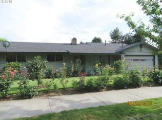 1430 SE Walnut St, Hillsboro, OR 97123