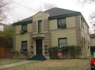 4811 Chenevert St APT 4, Houston, TX 77004