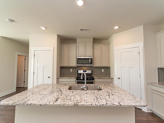 Pearl floorplan at Echo Ridge in Greer, SC.