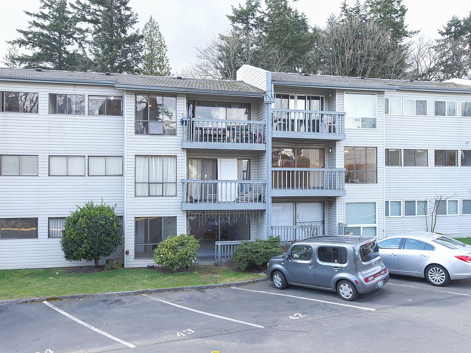1st image of 15140 65th Ave S APT 220