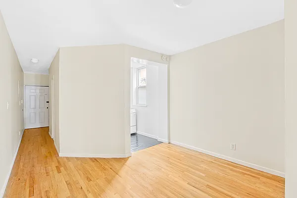 Rented by Douglas Elliman | media 8