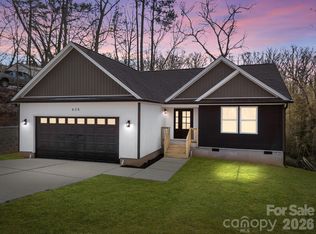 625 Fernwood Dr, Albemarle, NC 28001