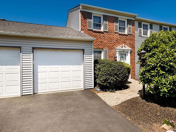 3rd image of 634 Conestoga Ln