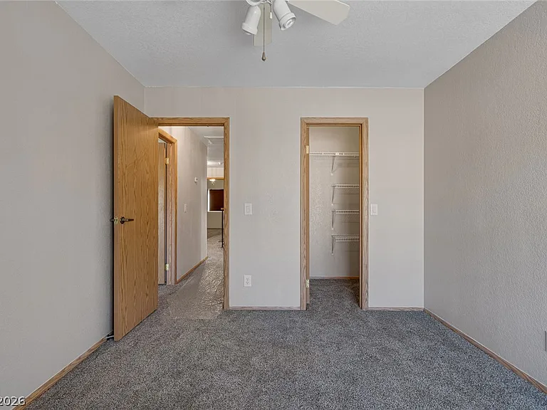 340 Bekasina Dr — Photo 47