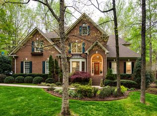 5111 Lancelot Dr, Charlotte, NC 28270