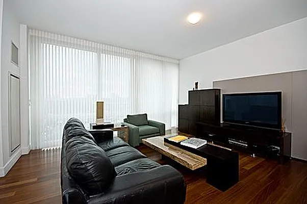 Sold by Nest Seekers International | media 11