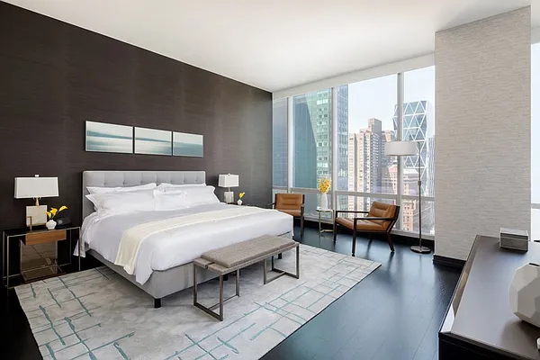 Sold by Extell Marketing Group LLC | media 12