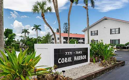 Coral Harbor Apartments Photo 1
