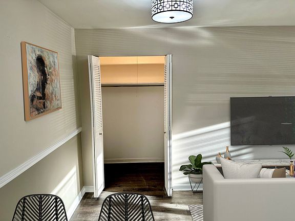 5th image of 2600 Le Blanc Ct APT 7