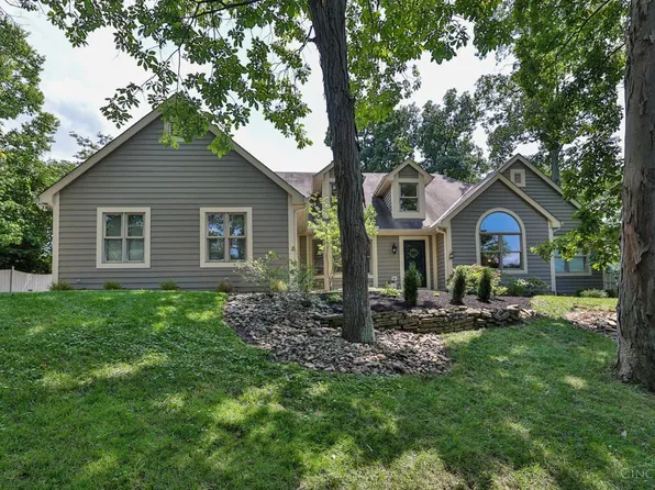 610 Laurel Oaks Dr, Loveland, OH 45140