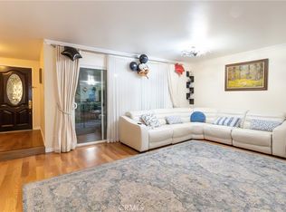 9551 Via Ricardo, Burbank, CA 91504