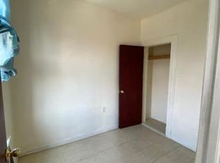 322 S 7th St #3, Newark, NJ 07103