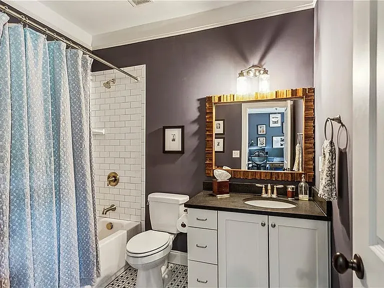 2115 Howell Mill Rd NW — Photo 45