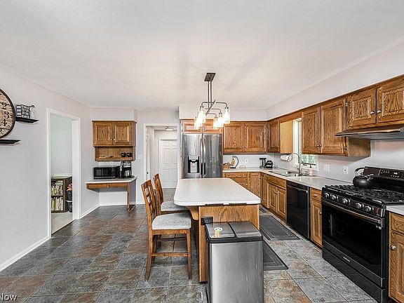 4th image of 2331 Brafferton Ave