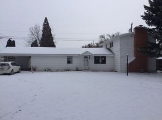 564 N Ash St, Blackfoot, ID 83221